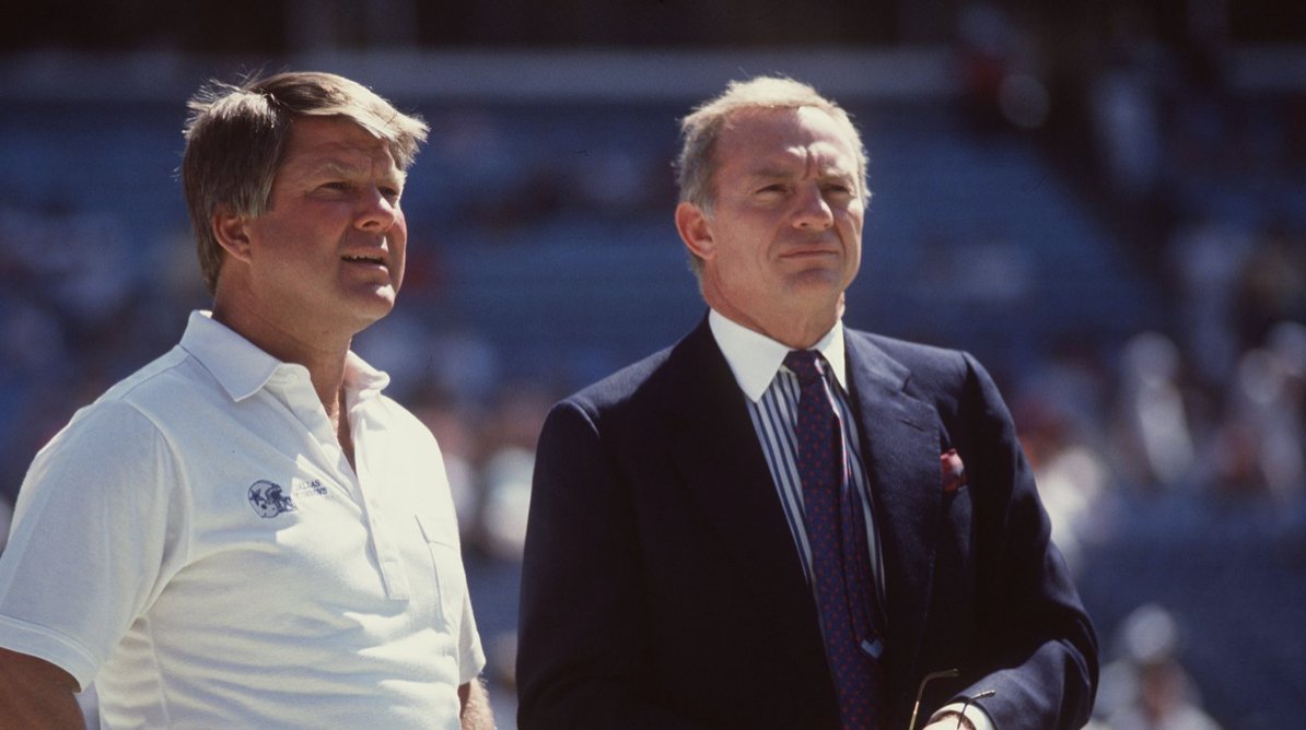 7) Shortly after purchasing the Dallas Cowboys, a team that was losing $1M monthly, Jerry Jones set out to make changes.Within months Jones:- Fired GM Tex Schramm- Cut 1/2 the staff to reduce costs- Fired longtime coach Tom Landry- Hired college teammate Jimmy Johnson as HC