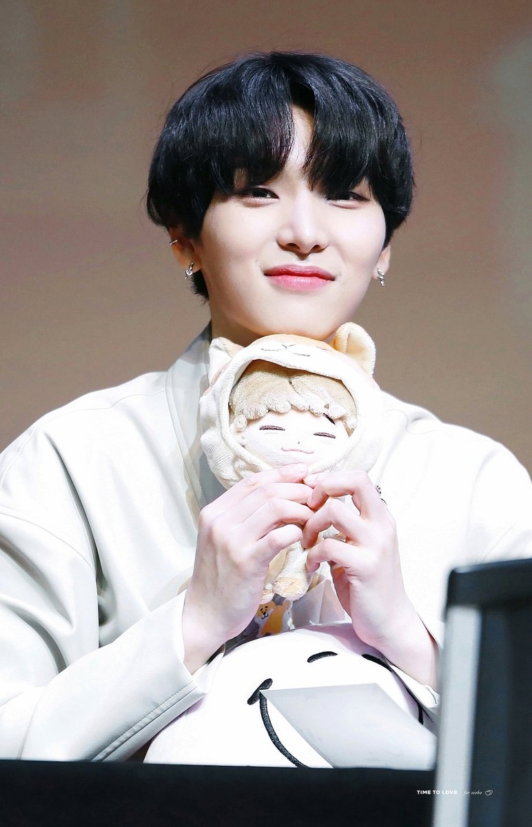 real seoho smiling with seoho doll: twice the cuteness!! 