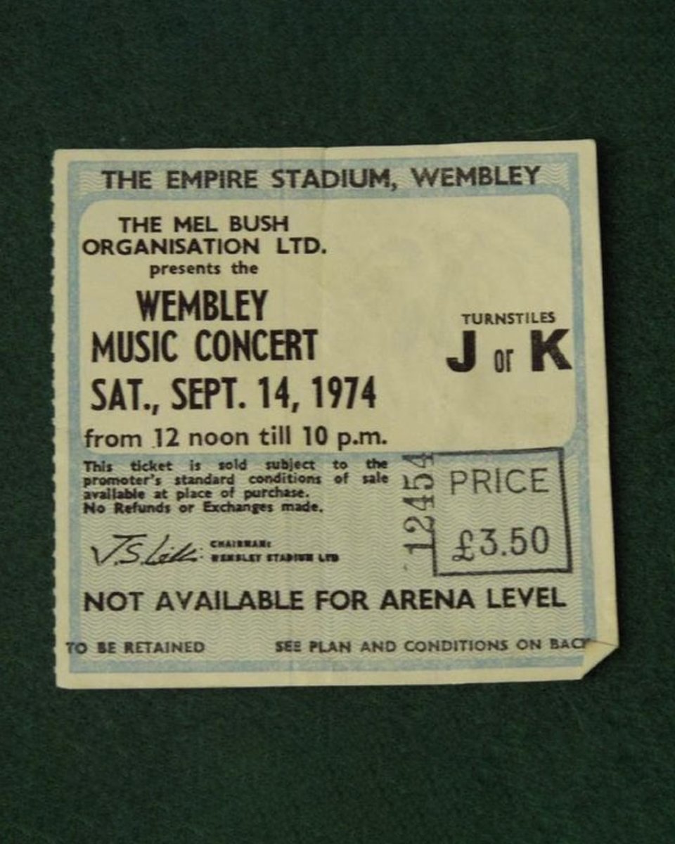 jonimitchell's tweet photo. .@wembleystadium just 46 years ago today with The Band and CSNY.

The set ended up with an encore of Annie Ross’s “Twisted” and Annie even came on stage to take a bow afterward.

Photo by David Ellis https://t.co/o2iCcSnD5Q