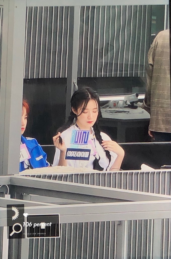 SHUHUABRASIL's tweet photo. [🔜] 14.09.10 Shuhua durante os bastidores das gravações do "ISAC E-Sports 2020" 
©️106percent
#아이들 #여자아이들 #GIDLE #슈화 #SHUHUA https://t.co/AxIORYDWKe