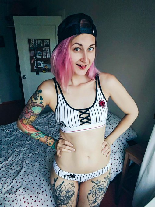 Keeping it sporty ✌🏻😘 https://t.co/SxgLZoJCRH<a href="/tag/mvsales"class="tags"><span>#mvsales</span></a>