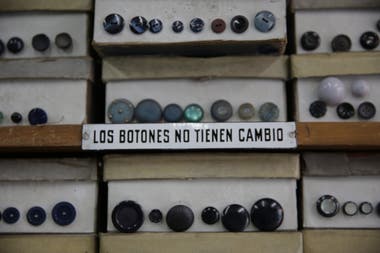 MilloNat's tweet photo. Y vos #5DIGOS @GringoCingolani que te metés con algo TAN delicado y la familia de un jugador, te iba a decir que te merecés que te pase lo mismo, pero ya bastante karma tienen con tenerte a vos... Pero te va a volver, acordate!!! 💩 https://t.co/bii3iUd85n
