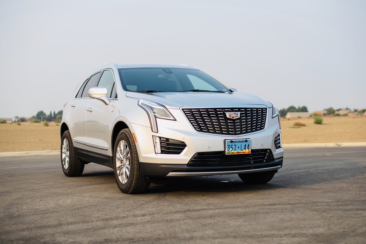 rootbeerphoto's tweet photo. Thank you @Enterprise for having a @Cadillac #XT5. 1st time driving it and I was IN LOVE! Made our trip to #LasVegas smooth and fast. #iwantseconds #shotbyjason #cadillasxt5 #bookwormwithacamera #cheatingonjeep https://t.co/MTZpjwzYhv