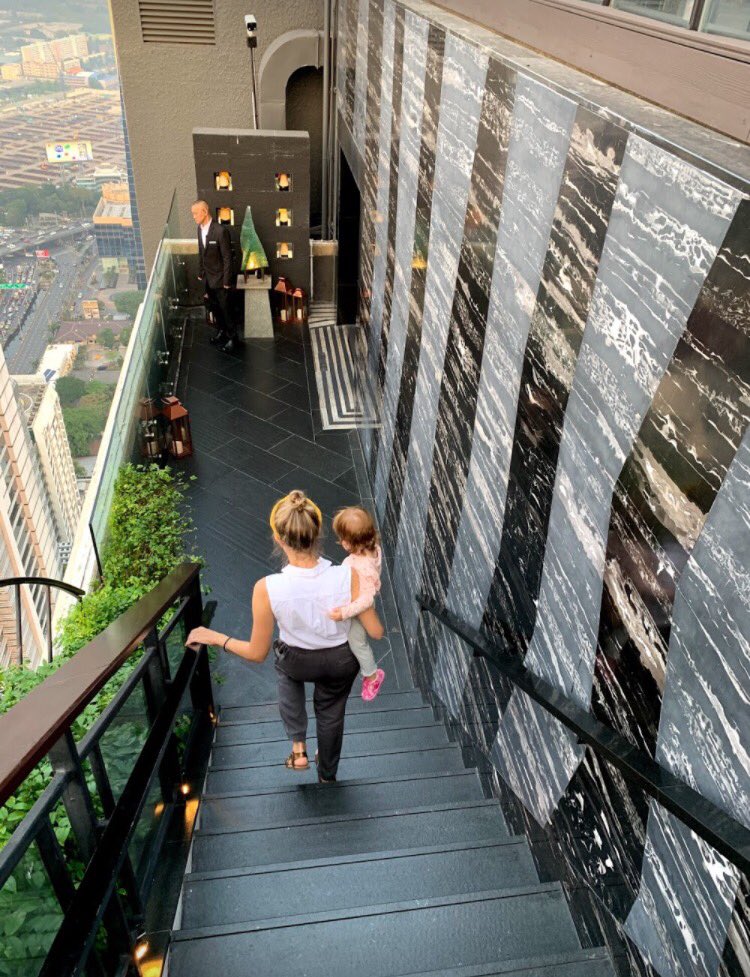theguestbooks's tweet photo. #Top4Theme this week is #Top4Stairs - our picks are:
1. Steps to favourite cafe in #Singapore - Wildseed 🌳
2. Stunning #Robberg in SA 😍
3. Steps from the 61st floor rooftop bar in #Bangkok 🍸
4. Singapore again! From #MountFaber ☀️
@Giselleinmotion @CharlesMcCool @Touchse https://t.co/jSIUt1MxEc