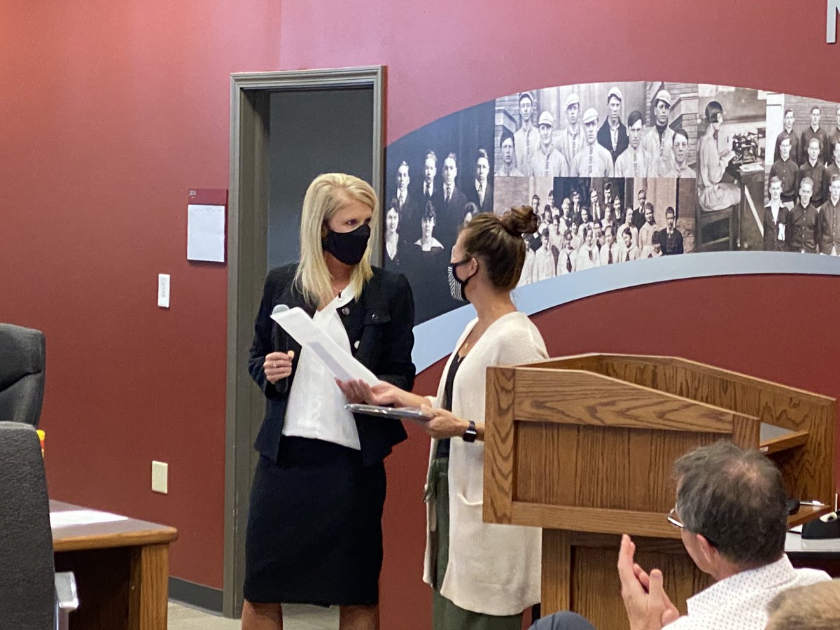 NCEAPanthers's tweet photo. Congratulations to @NCEAPanthers member @coachlangenberg Lisa Langenberg for her Award for Excellence at the #npspanthers BOE meeting tonight! https://t.co/Wf0DfhYygR