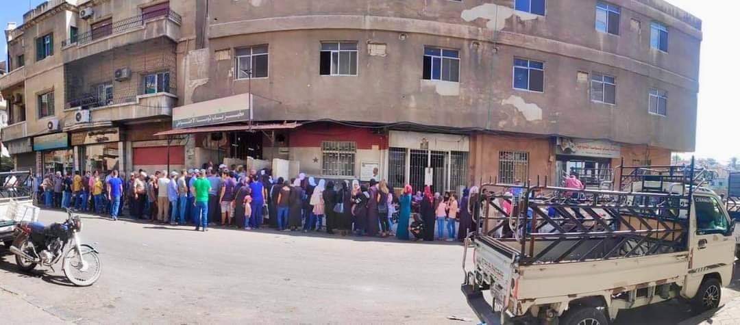 EagleSyrian1's tweet image. Do pro-Assad leftists and liberals really want to know about the cause of Syria tragedy? 

#RealSyria-al-#Assad #Bread 

@Presidency_Sy #Presidency_Sy @RT_Com