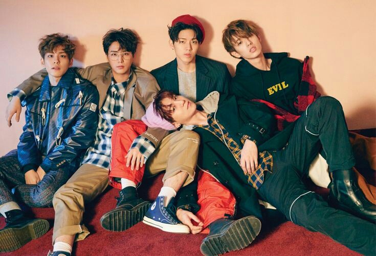 Day6 responds "Crush kita,matagal na" texts - a thread