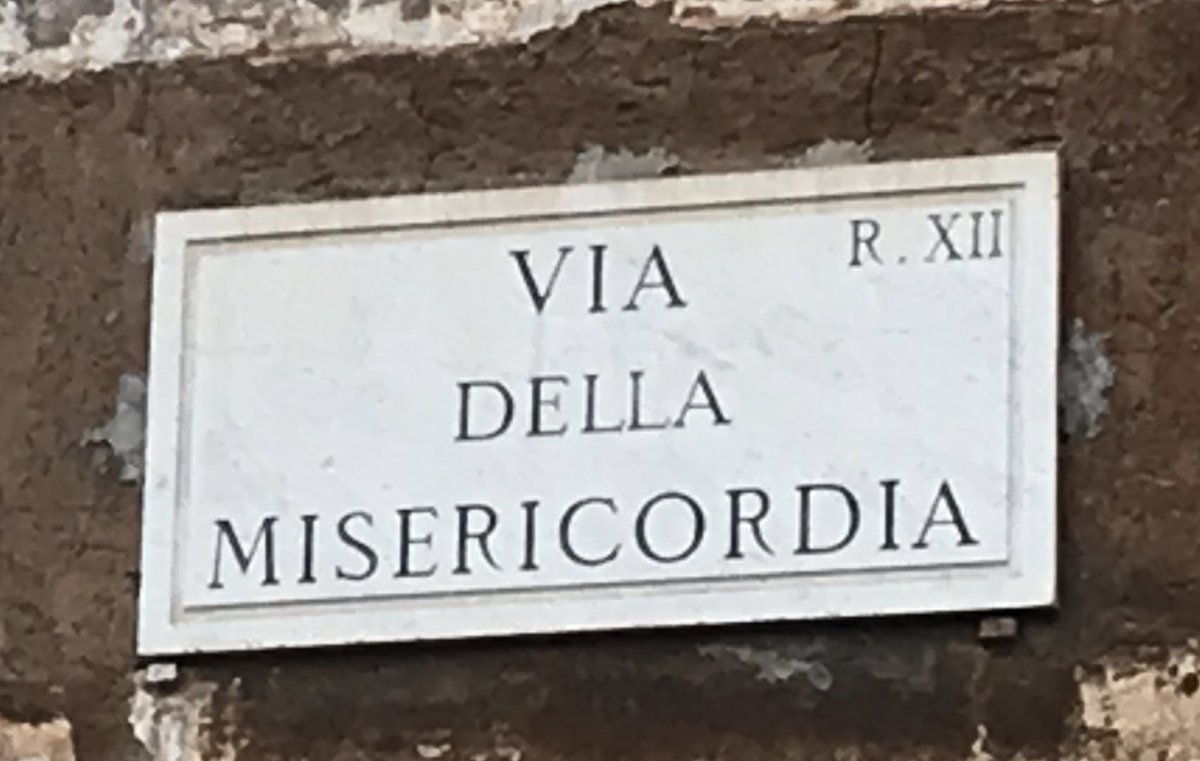 SallyAxworthy's tweet photo. Rome’s past as the capital of the Papal States is stamped all over its street names. #RoamingRome https://t.co/YhYL86uCji