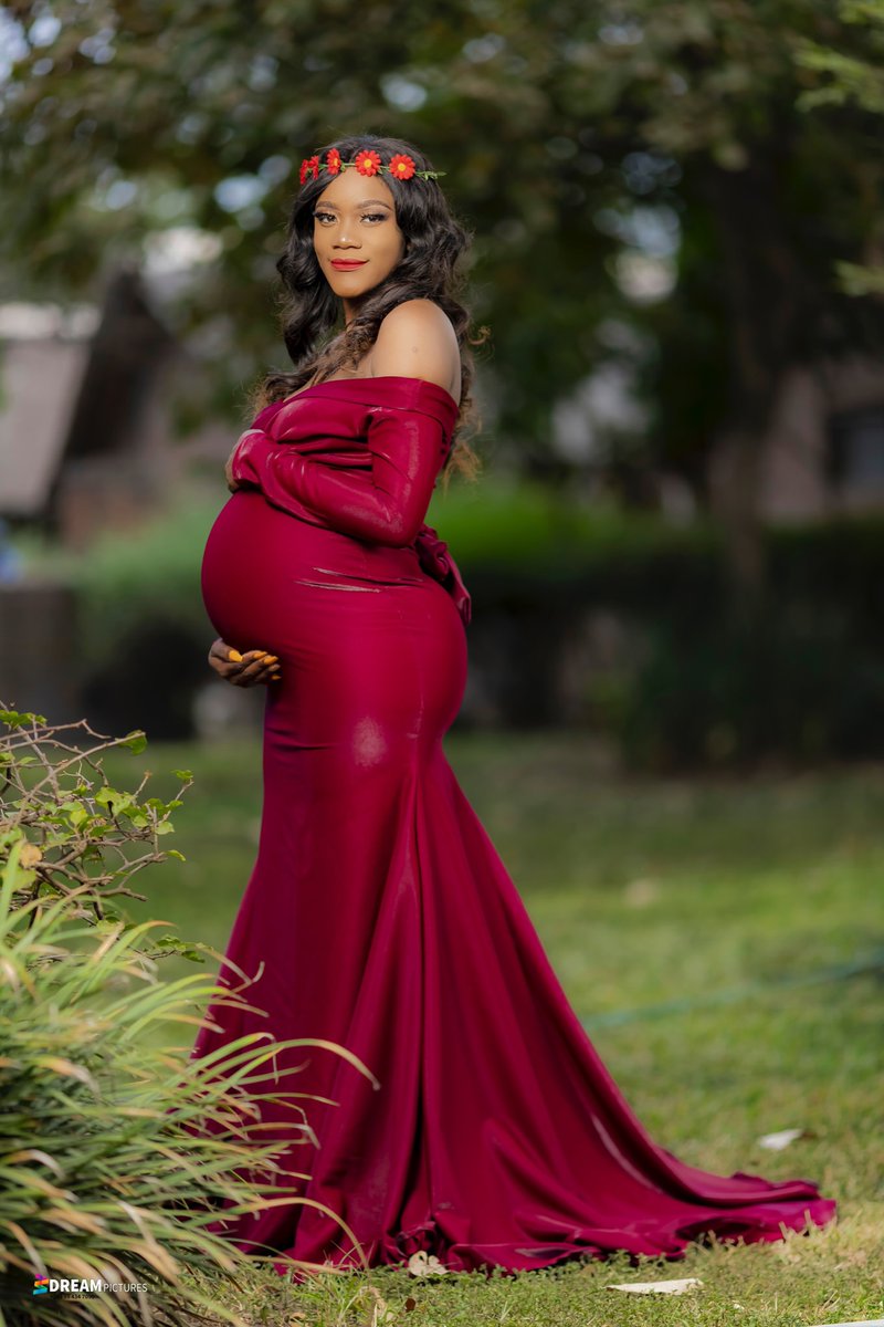 miss___dean's tweet photo. I’m officially a mommy😭🤧😁 to a baby boy, thank you God 🙏🏽 https://t.co/oDy583V2rE