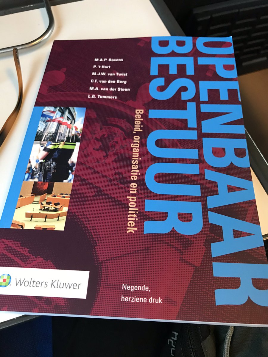 BA_Nederland's tweet photo. Leuk! We wensen je veel lees- en leerplezier, Lizet! RT @LizetKlNagelv: Dit is boek nummer 1 (van de 6) voor nieuwe masterclass beleid en strategie @BA_Nederland. Cadeautje hoor! #studeren https://t.co/I9hQNoxl8d