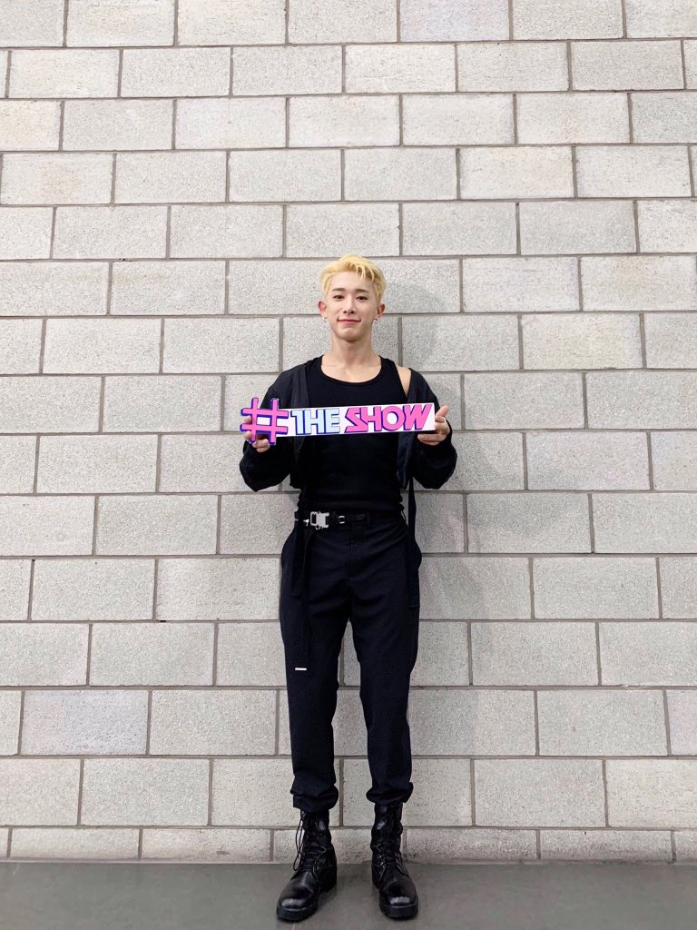 kyunsmiso's tweet photo. Even the dress code matches
Seven - Completed ✅
@OfficialMonstaX @official__wonho https://t.co/BhywQpEWb2