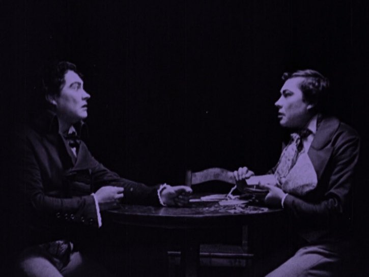 G1OSER's tweet image. 🎞️ #1fotograma  #1frame  📽️ Der Student von Prag (1913) Dir.: Stellan Rye Cin.: Guido Seeber 📽️  #oneperfectshot #horrorfilms