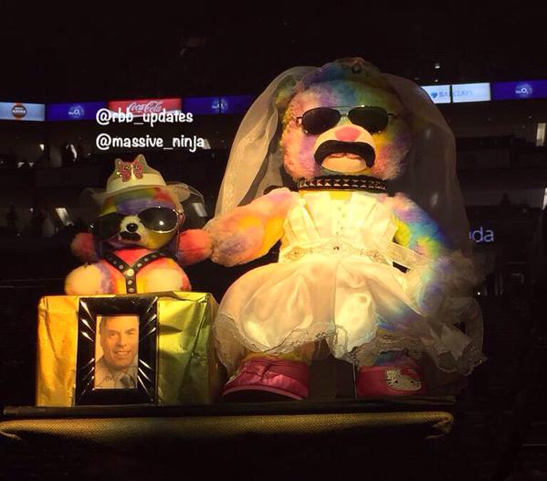 We start off with RBB and SBB on 09/24/2013, with RBB wearing a wedding dress and SBB in that white hat. This convinced me that they did in fact plan it, it was not just a spur of the moment decision.