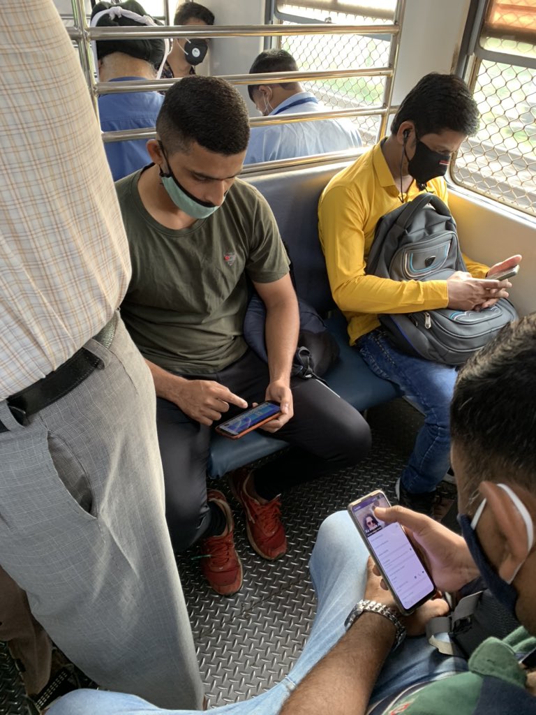 ShriharshJahag1's tweet photo. This gentleman inspite if being requested to take the mask on his nose has refused to do so ... he asked me to even change my place if I had a problem. Train 7.57 from Dombivli... now reaching thane... last door of the Cst side First class compartment . @MumbaiPolice @drmmumbaicr https://t.co/4RhgcB69aH