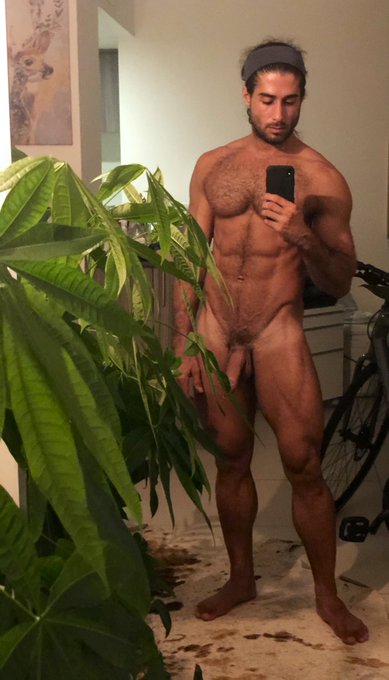 Boa noite ✌️ https://t.co/OkMXvcUcGp