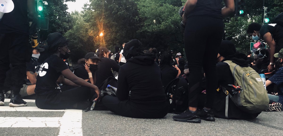 Rogiers1's tweet photo. Some scenes from last month's #CommitmentMarch on Washington, marching with three different "flavors" of protestors; all valid, all similar-and all with subtle differences in tone. #socialjustice @BNonbelievers #GeorgeFloyd #BlackLivesMatter #vote https://t.co/th2NQeP0ff