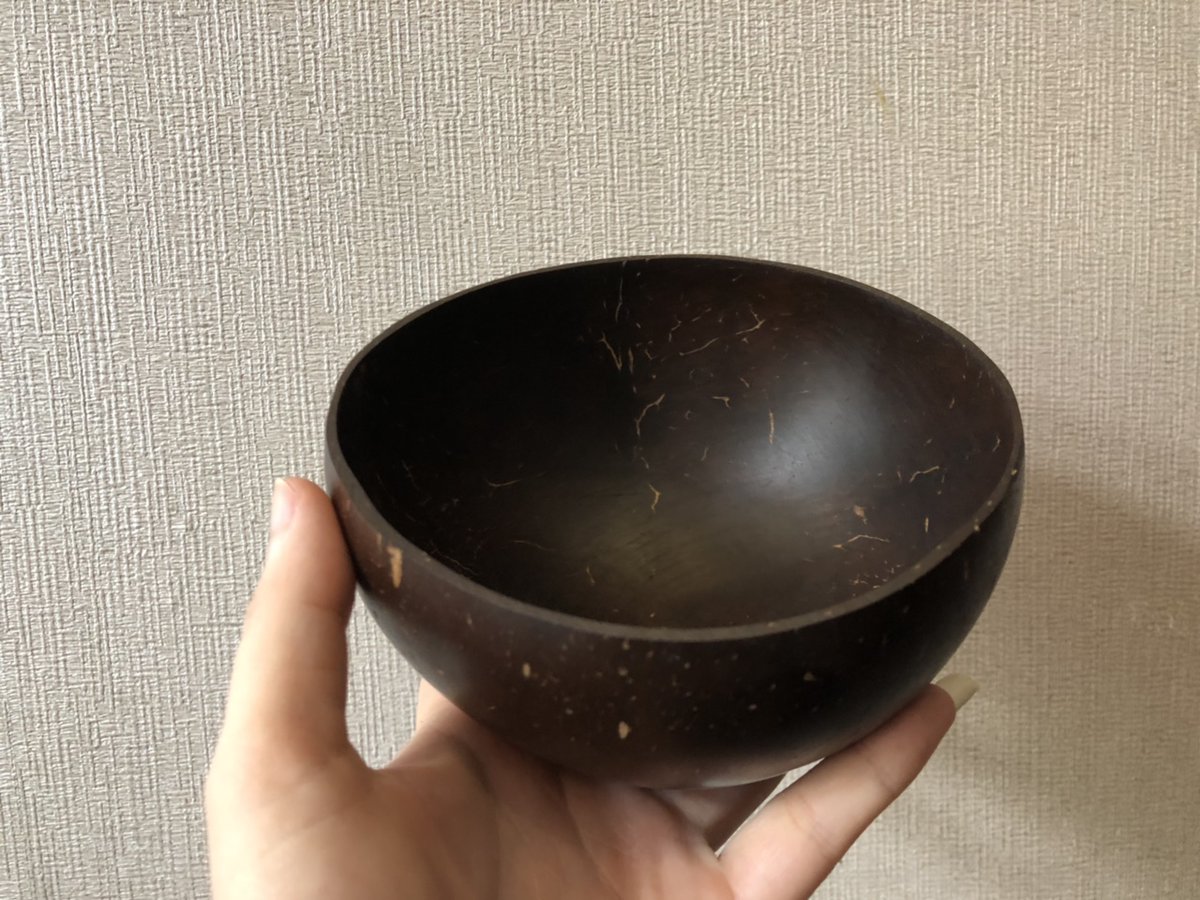 SafimexCo's tweet photo. Imaging enjoying your delicious dishes in a natural coconut shell bowl. It's so natural, so cool 🤩🥰🌱
https://t.co/hq5IU7FcF5
.
#natural #coconut #coconutshellbowl #GoGreen #zerowaste #Greenland #delicious #yummy #nature #naturelovers #HealthyEating #healthylifestyle https://t.co/YzkydpuK5C