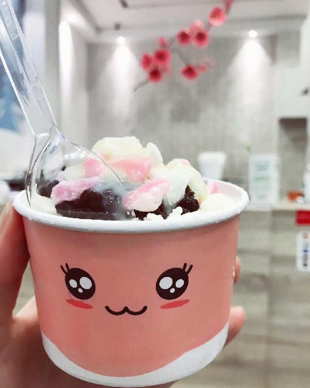 ice cream ice cream ice cream ice cream!!