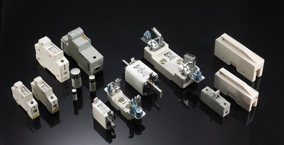 ElysiaSmsipc's tweet image. DC &amp;amp; AC FUSES For good protection.