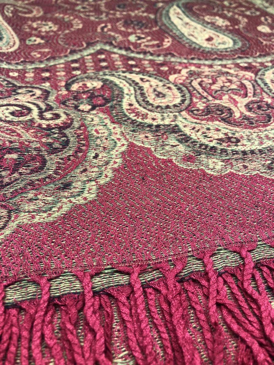 ThePashminaPlug tweet media