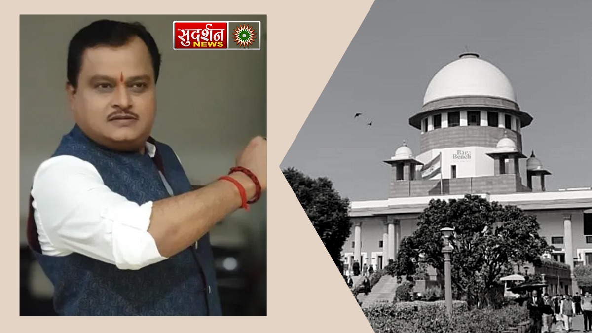 《𝐒𝐂 𝐇𝐞𝐚𝐫𝐢𝐧𝐠 𝐀𝐥𝐞𝐫𝐭》Justice DY Chandrachud led bench to hear a plea against the controversial Sudarshan TV programme touted as a ''big expose on the conspiracy" regarding Muslims "infiltrating government service''.  #SupremeCourt  @SureshChavhanke