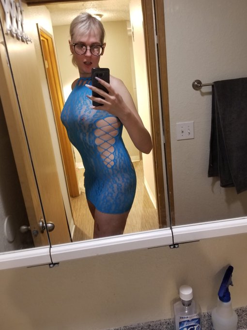 I freaking love this dress!  👗  #CiciLux #transmodel #pornstar #cutedress https://t.co/Mhzy1bVFHi<a href="/tag/cicilux"class="tags">#CiciLux</a><a href="/tag/transmodel"class="tags">#transmodel</a><a href="/tag/pornstar"class="tags"><span>#pornstar</span></a><a href="/tag/cutedress"class="tags"><span>#cutedress</span></a>