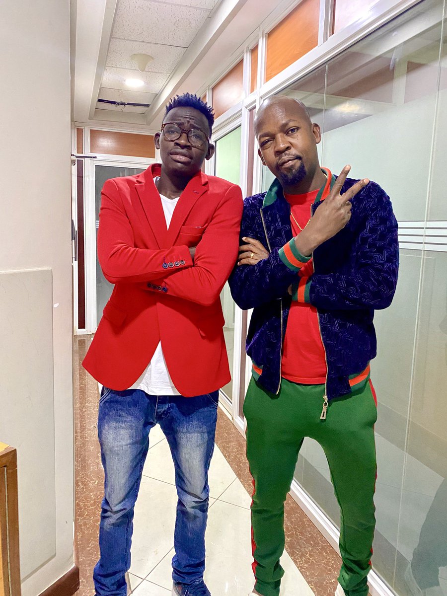 McaTricky's tweet photo. Good moooorning world!! SUMBUA TOWN SACCO iko inadi area representing across 254 and beyond. Ndani ya @Milele_FM niko na Le capi @Alex_Mwakideu , flight number #AlexNaTrickyMilele 🔥🔥🔥🔥🔥👍👍👍 Stay tuned. https://t.co/66t38fmU0f