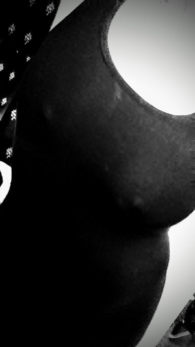 I got something for you today💗💗 lil black dress 💗💗 #maturehot #cougardating #TabooMommySon https://t<a href="/tag/maturehot"class="tags"><span>#maturehot</span></a><a href="/tag/cougardating"class="tags"><span>#cougardating</span></a><a href="/tag/taboomommyson"class="tags"><span>#taboomommyson</span></a>