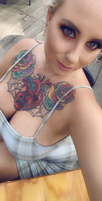 Hope everyone had an amazing Monday!!! https://t.co/jupu59asSD<a href="/tag/reno"class="tags"><span>#reno</span></a>