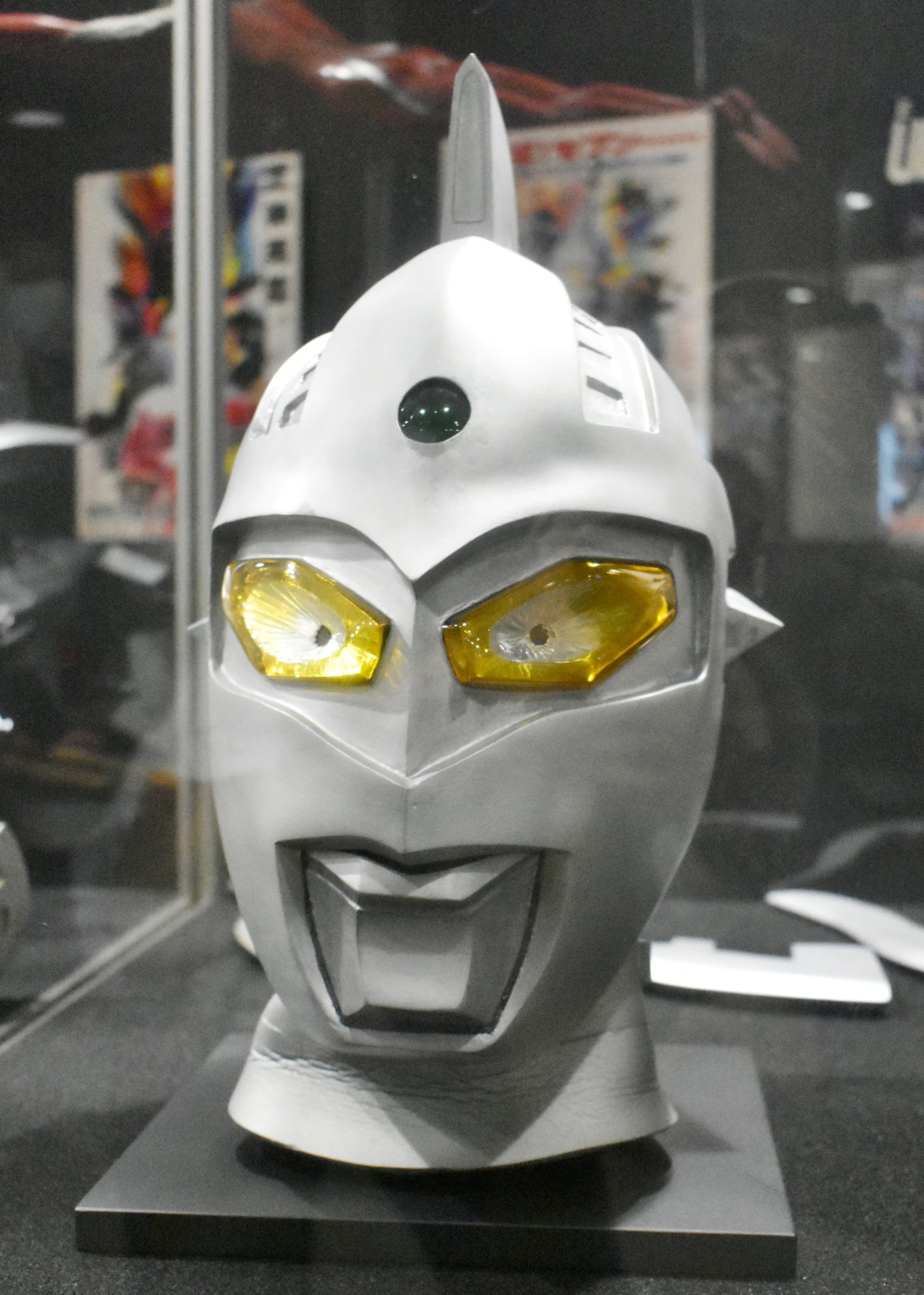 帰ってきたウルトラセブン！！ : 特撮 プロップス 倉庫