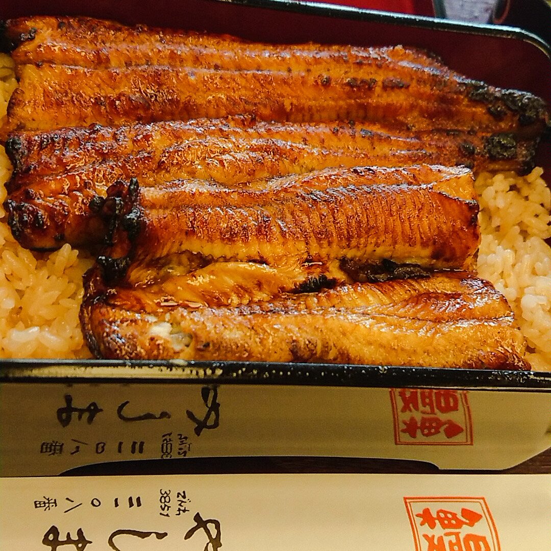 鰻屋探訪家 タレの味は控えめで 鰻と焼きの味で勝負 と感じた やしま 御徒町 鰻屋探訪家 鰻屋 鰻 うなぎ 御徒町 やしま