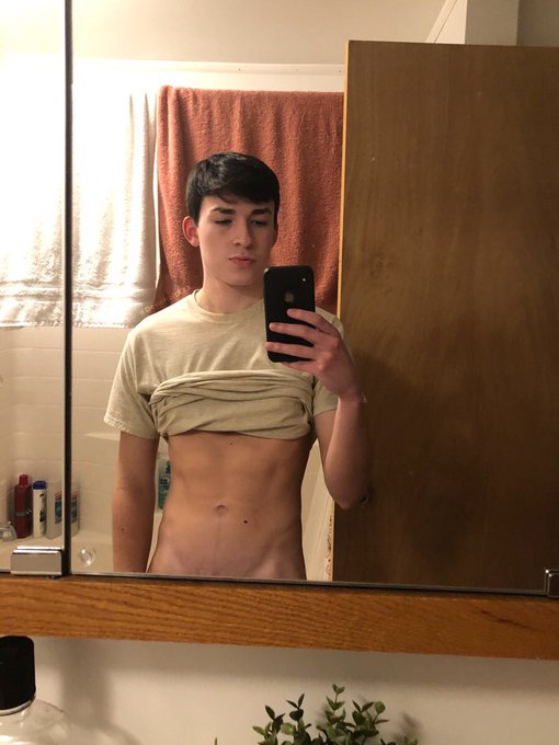 Took a step back https://t.co/SUj7zA6P0a