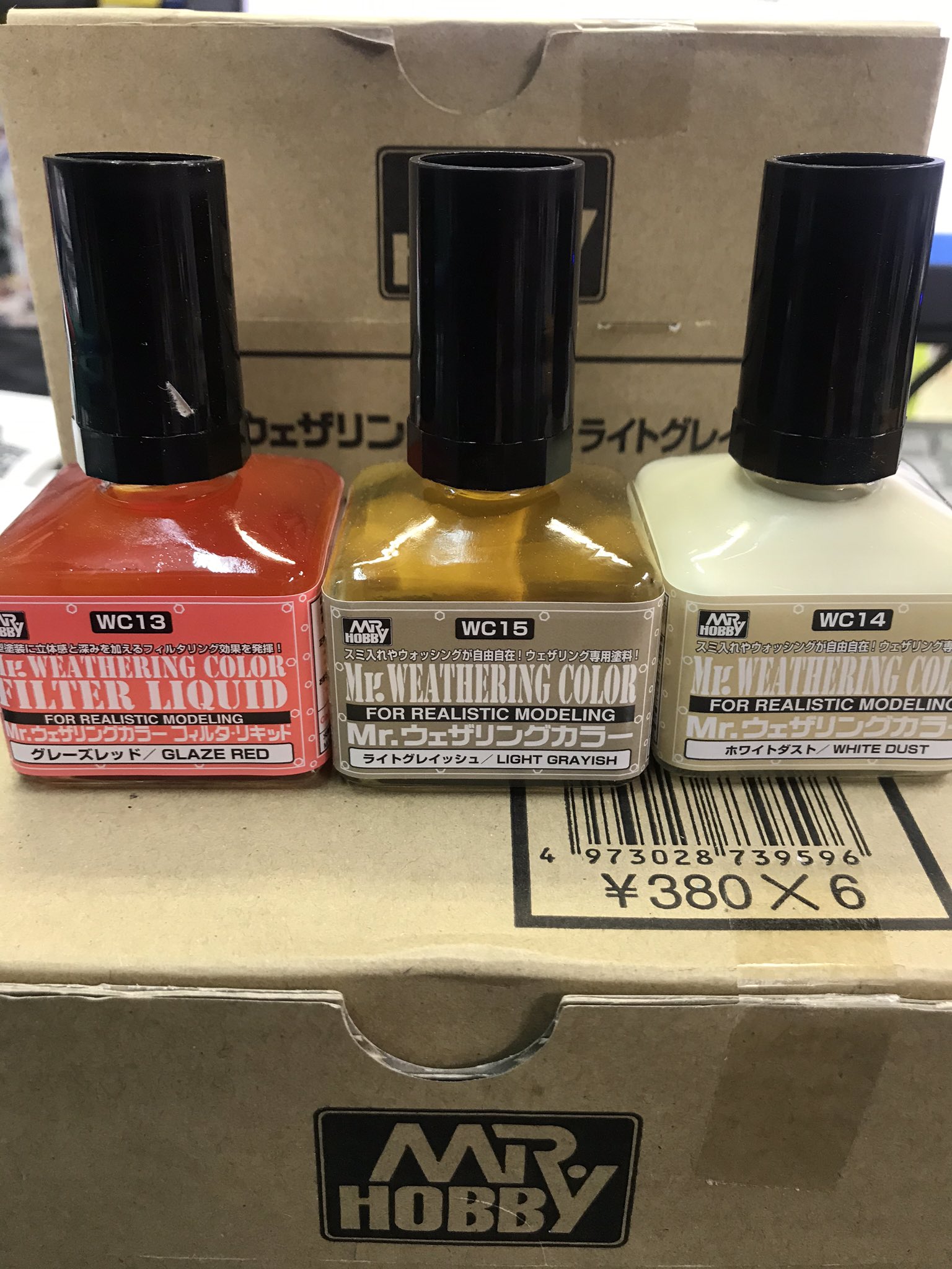 オーム模型 本店入荷商品 Gsiクレオスより Mr ウェザリングカラー新色入荷しましたヽ 待望の赤のフィルター フィルタ リキッド グレーズレッド 中東やアフリカなどの白みのある埃を再現するホワイトダスト ヨーロッパ東部戦線に最適な