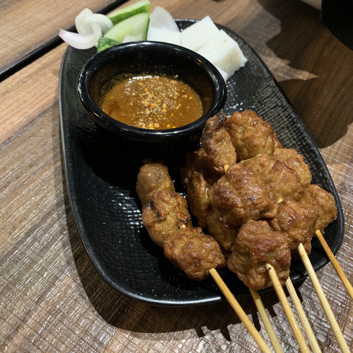 wherehalalapp's tweet photo. Sate Bebek Pontianak from Noosh Halal Noodle Bar &amp; Grill  

#wherehalal #halalfood #sg #halalsg #ducksate #satay #ducksatay #satebebek #starter https://t.co/7msQTyCNym