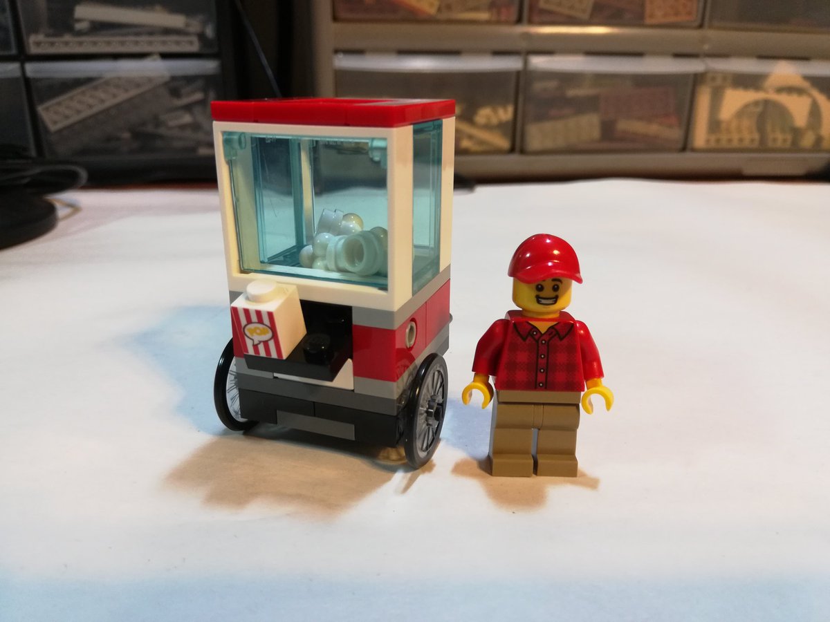 Steek_09's tweet photo. Guys, thank you for the amazing stream this evening! So much love ❤️
Huge shoutout to @BrickinNick and @Brick_Blaze for the raids!! You guys are amazing!
Below are the sets we built, and don't forget about the special Birthday Stream this Friday at 5 pm Central! https://t.co/MMAXLWBIXO