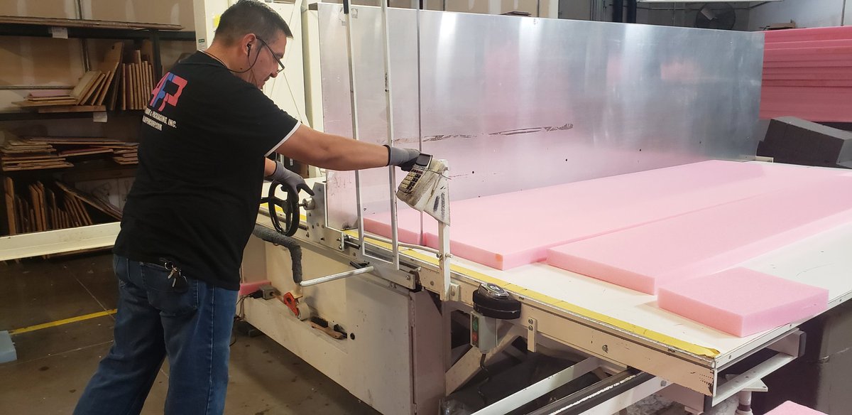 advanced_foam's tweet image. Full day of production at our facility!  Committed to safety and manufacturing excellence.  FOLLOW us @advanced_foam
#TEAMAFP