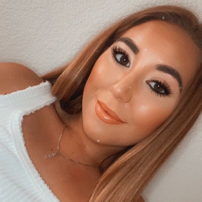 haleycobb40's tweet photo. #NewProfilePic https://t.co/nqkxCJSoNY