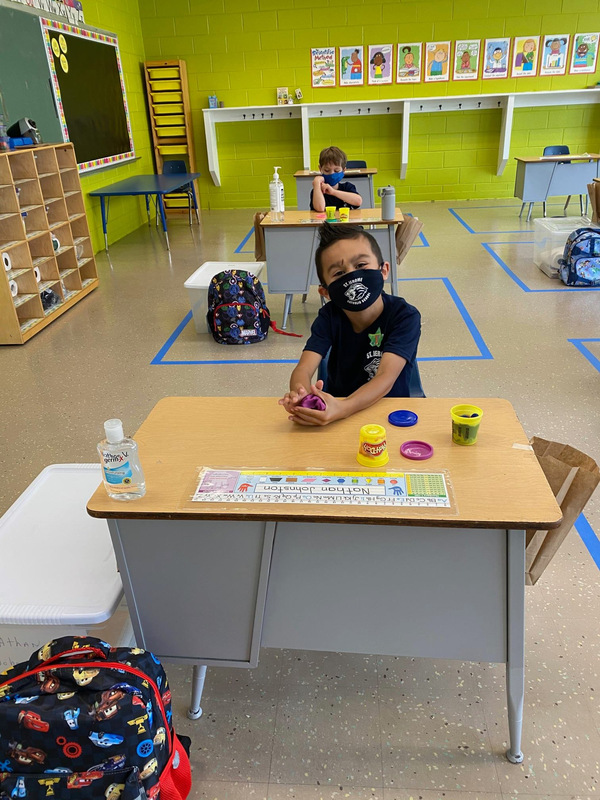 CatholicJerome's tweet photo. We had such an awesome first few weeks of school! Thank you to our students, our parents and staff for making our days smooth sailing! #CatholicEducation #schoolreopening #sjsstrong https://t.co/COYY8EpYxH