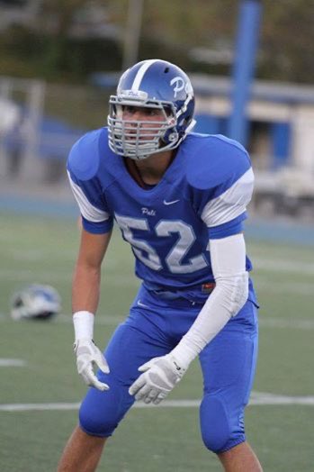 palihsfootball's tweet photo. Special thanks to Pali Football Alum Alec Simpson ’16 for taking time to speak with our players today via Zoom. Alec is a College Football Recruiting Analyst for https://t.co/5wgT3sonse. Thank you Alec!  We appreciate you! #palifootballalum #palipride #palihsfootball https://t.co/UT3sEBC00V
