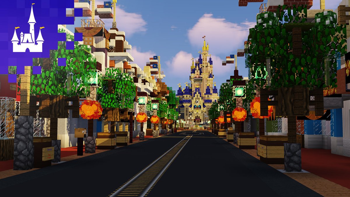 MinecraftParks's tweet image. Fall is just around the corner and Magic Kingdom park is looking extra festive this year!