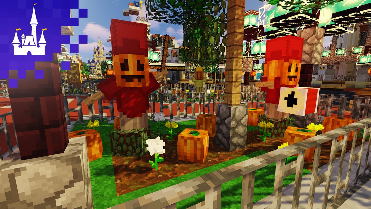 MinecraftParks's tweet image. Fall is just around the corner and Magic Kingdom park is looking extra festive this year!