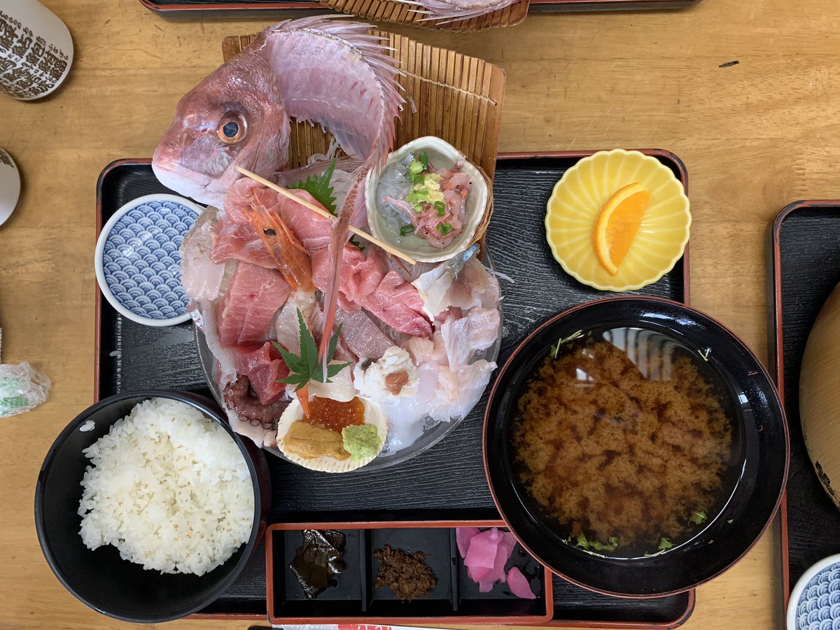 町田 柚 Yu Machida V Twitter 日帰りプチ旅行 埼玉 焼津まで3時間超え 食べるだけ食べてこれから箱根へ 旅行 プチ旅行 海鮮丼