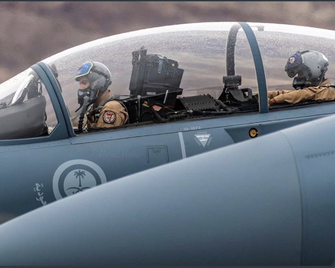 #ايقاف_حساب_طيار_ركن

- سيعود قريباً وبالحقائق من جديد ✋
- ستموتو بغيضكم أيها الحاقدين 😅
- حساب يستحق الدعم من الأوفياء 😉
- وهناك الكثير من الأوفياء مثله 👍
❤️💚🇸🇦💚❤️🇸🇦💚❤️🇸🇦💚❤️
 
 #ايقاف_حساب_طيار_ركن