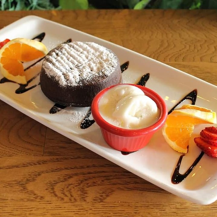 Qpluscafe's tweet photo. Olsa da yesek diyorsan Q Plus'a gelmelisin!👪😊Şimdi "Q"Zamanı!❤ #QPlusCafe #QPlusSefaköy #QPlusAirportAvm #ŞimdiQZamanı #Sufle #Tatlı #Dessert #Lunch #Dinner #Brunch #Keşfet #Mutluluk  #Sefaköy #Ataköy #Salı #Family #Aile #Tuesday #Salata #Salad https://t.co/zl4D0iqDCi
