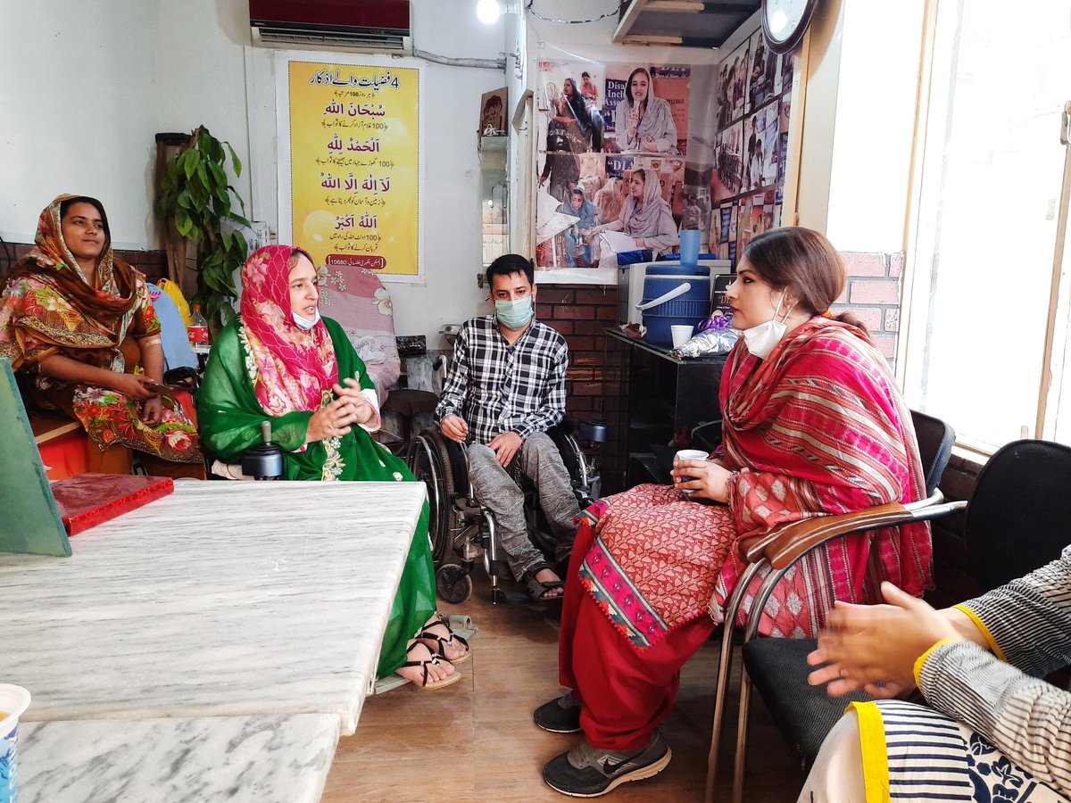 HumayunJaved_'s tweet photo. @Nadeem29925799 @ShafaqHashmiPAS @ShafaqHashmiPAS is one of the Most Competent and Kind-Hearted Person.

What ever issue is she will never let anyone down and try to help as much as possible.

Thank you @ShafaqHashmiPAS 
Authorities like you're our PRIDE
May ALLAH bless you with more Power &amp; Success. InshaALLAH https://t.co/Fqcx1WUc0s