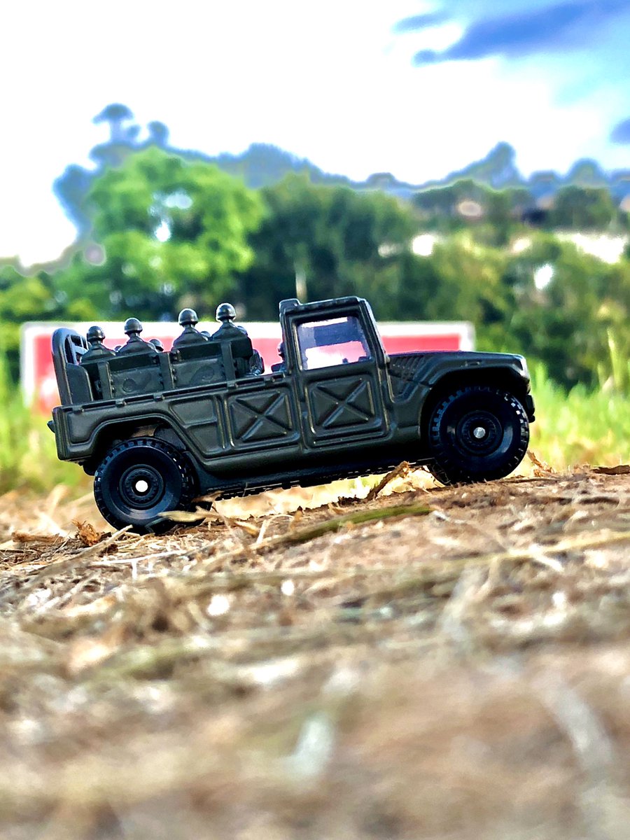 MiniTomica's tweet photo. 忙忙碌碌就為了喜愛的小車
Tomica 096
JSDF High-Mobility Vehicle
初回特別仕樣
#tomica #096
#JSDF #HighMobilityVehicle
#初回特別仕樣
#多美小汽車 #96號
#自衛隊 #高機動車 #初回限定
#台灣 #taiwan #トミカ
#2018年10月 #模型車攝影 https://t.co/UQLpiNthgk