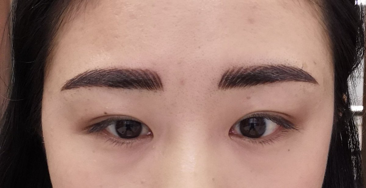 Konito つぶやいた5秒後に眉毛濃すぎじゃない ってタイ人の同僚に言われた 違和感ないのは私だけだったらしい Konito つぶやいた5秒後に眉毛濃すぎじゃない ってタイ人の同僚に言われた 違和感ないのは私だけだったらしい