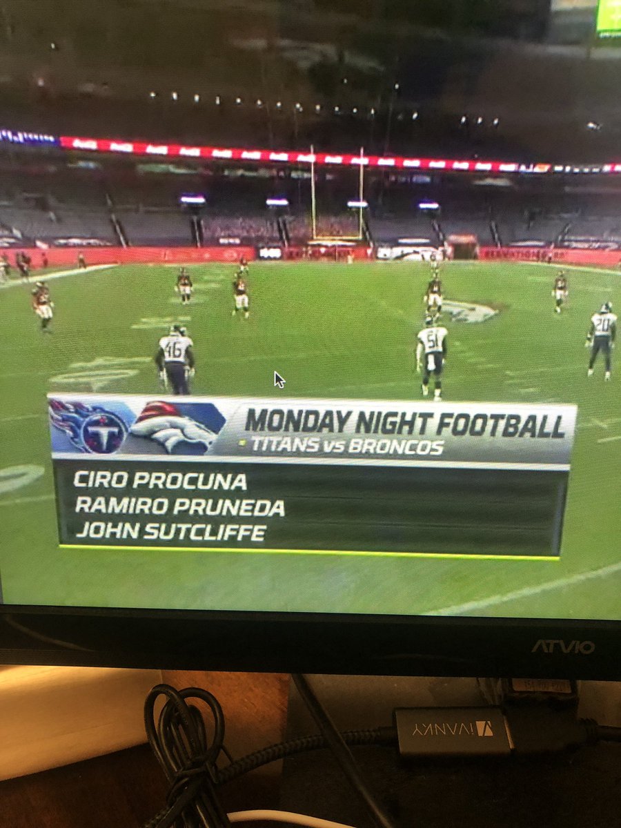 MrPruneda's tweet photo. Meta cumplida Gracias a @ESPNmx @NFLLive_esp por esta oportunidad y tener grandes maestros como @cprocuna y @espnsutcliffe #NFLxESPN !!!! Bendiciones para todos!! https://t.co/1Kyqypaxx9