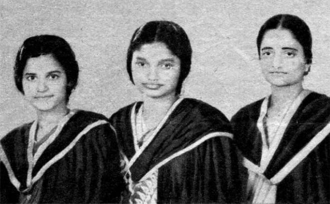 IndiaHistorypic's tweet image. 1943 :: Engineer PK Thresia, Leelamma George and A Lalitha Completed Engineering Degree From College of Engineering, Guindy #EngineersDay