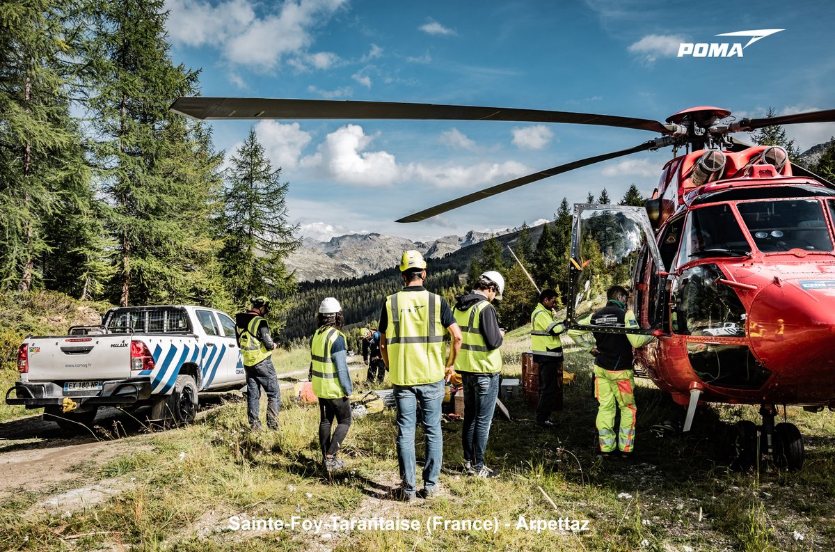 POMA_ropeways's tweet photo. #MardiChantier
Héliportage des 7 pylônes du #télésiège de l’Arpettaz à @OTSAINTEFOY, réalisé par #COMAG et #BlugeonHélicoptères.
Il remplace un télésiège 4 places fixe POMA de1 990
Une opération filmée , dont vous découvrirez les images bientôt !
#poma #montagne #opérations https://t.co/X33vF7Mmg3